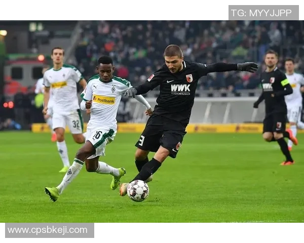 勒沃库森连胜保持不败，主场击败沙尔克04稳坐德甲榜首位置