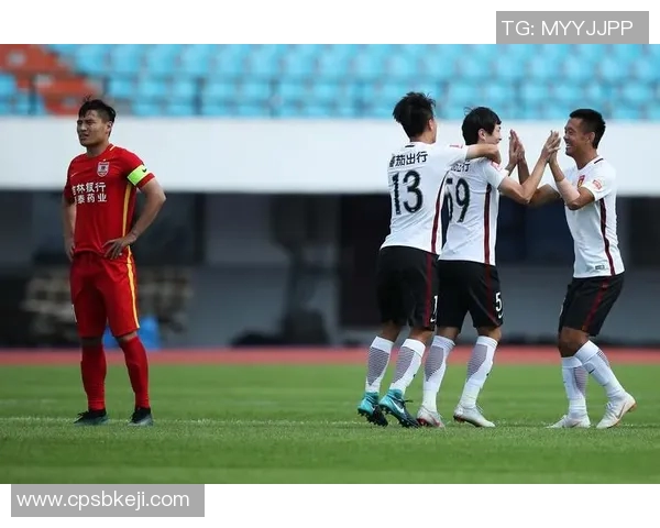 河北华夏迎战辽宁开新期待精彩对决与激烈碰撞的足球盛宴